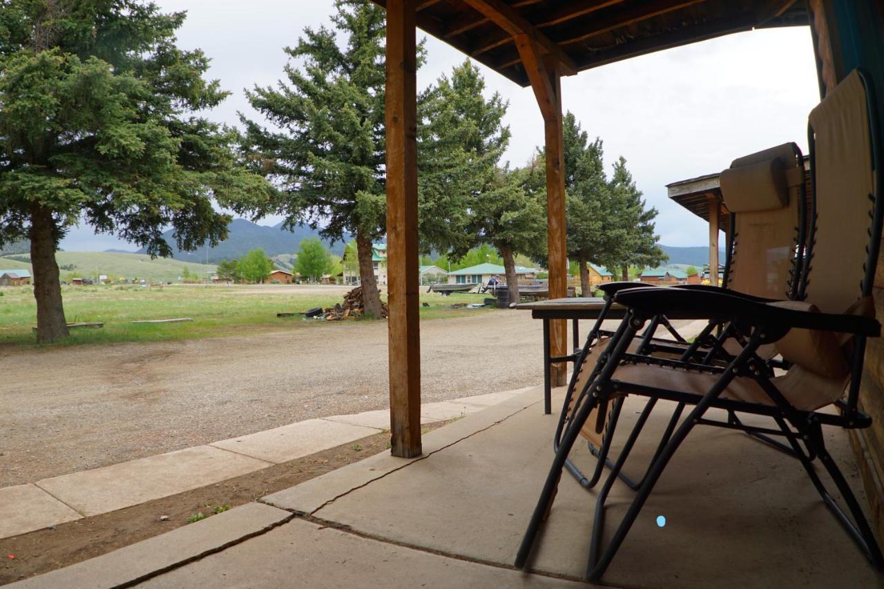 Eagle Nest Fly Shack & Lodge Esterno foto